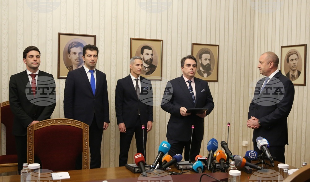 Румен Радев - Асен Василев - мандат за съставяне на правителство