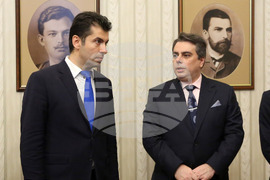 Президент - "Продължаваме Промяната" - мандат за съставяне на правителство - връчване