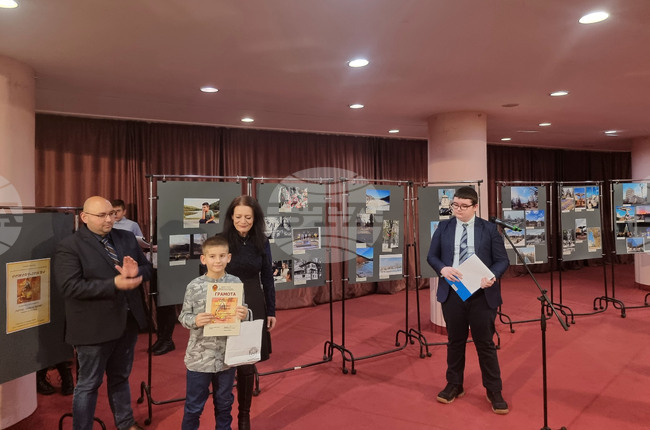 Разград - конкурс - ученици - награждаване