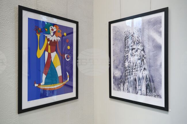 Бургас - Петър Пецин - "Театърът на живота" - изложба