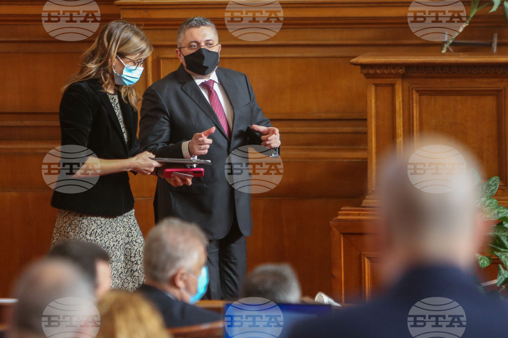 Народното събрание прие на първо четене промени в Закона за защита на потребителите