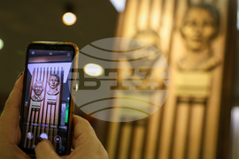 Сатиричен театър "Алеко Константинов" - маски - откриване