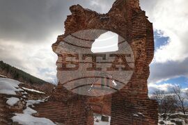 Пирдоп - Еленска базилика