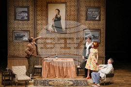 Сатиричен театър - "Два билета до Майорка" - пиеса