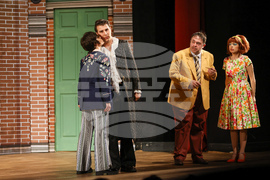 Сатиричен театър - "Два билета до Майорка" - пиеса