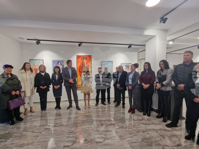 Арт галерия „Петрич“ отбелязва втората си годишнина със среща с местни творци