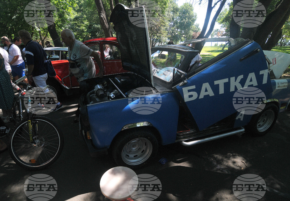 Бургас - ретро парад