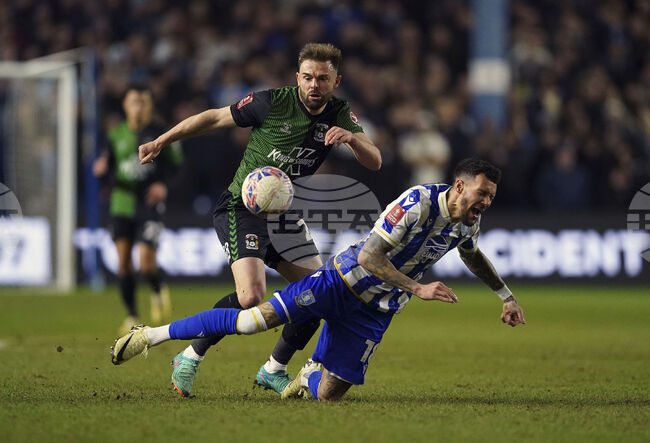 Лигата даде две седмици на Шефилд Уензди да плати заплатите на футболистите и служителите си