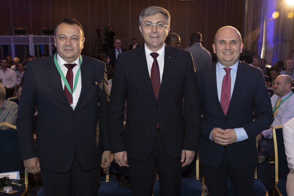 Хамид Хамид стана зам.-председател на Либералния интернационал. Огромно признание за ДПС и за България