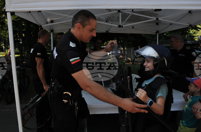 Бургас - МВР - демонстрации