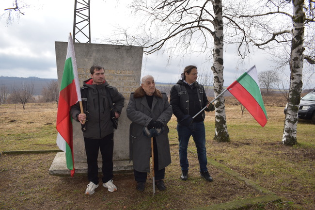 Община Разград: Мотористите от два клуба се включиха в шествието „Освобождението на Разград – по следите на Паметта”