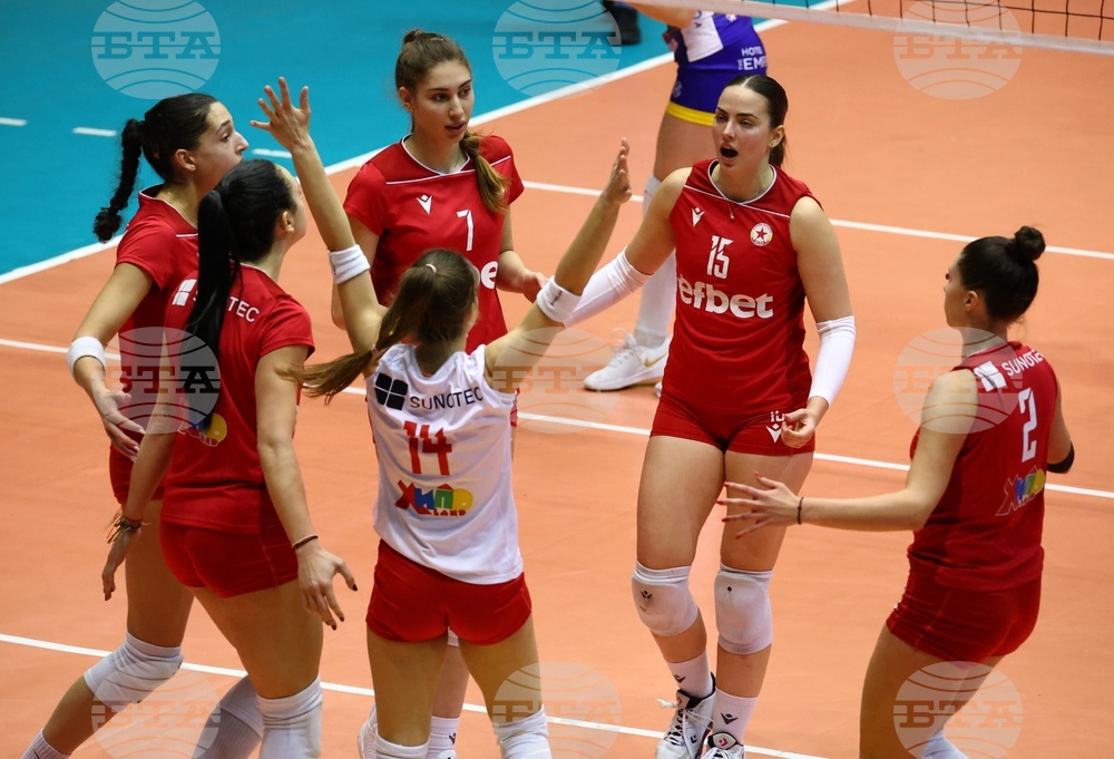 Левски и ЦСКА постигнаха победи в женското първенство по волейбол