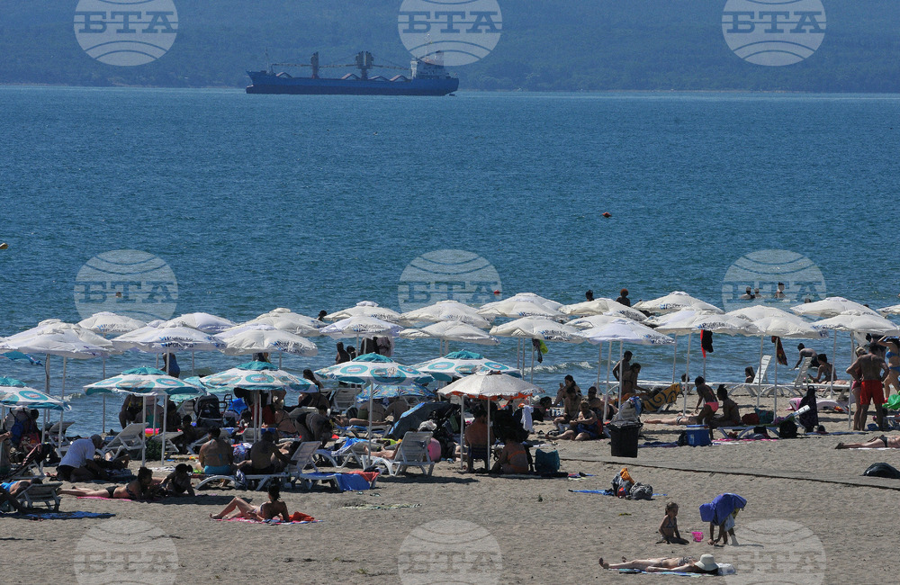 Бургас - море - топло време