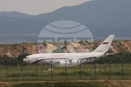 Самолет - летище - руски дипломати