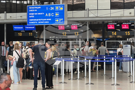 Летище София - руски дипломати