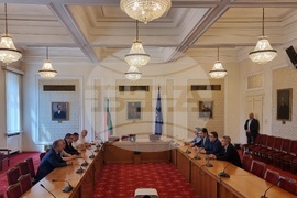 Продължаваме Промяната - нечленуващи в парламентарна група депутати - среща