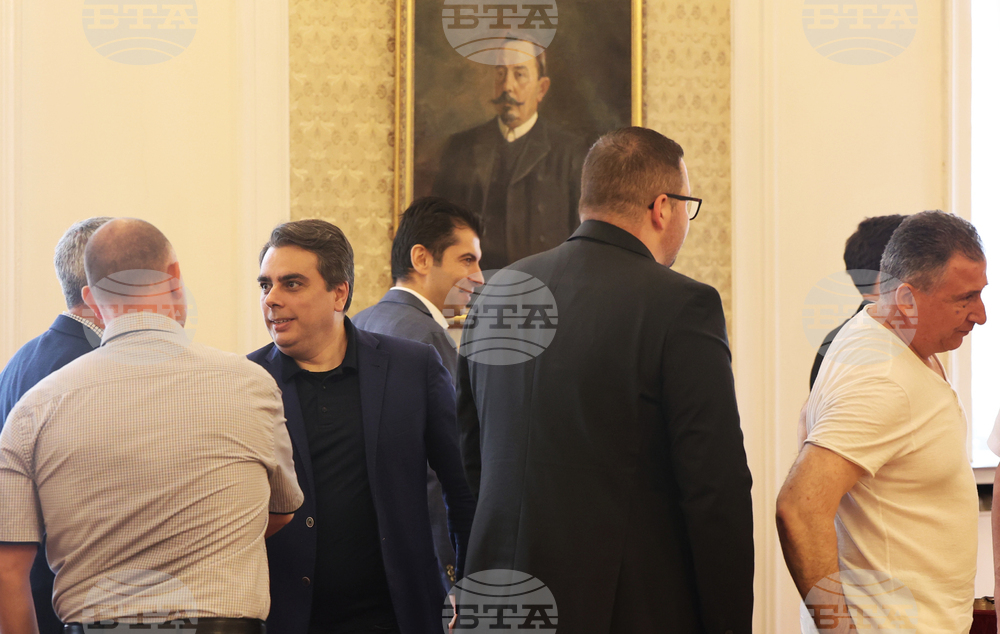 Продължаваме Промяната - нечленуващи в парламентарна група депутати - среща