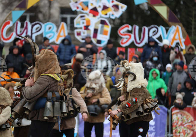 От утре се приемат заявления на търговци за участие в празничния базар по повод Международния фестивал "Сурва" в Перник