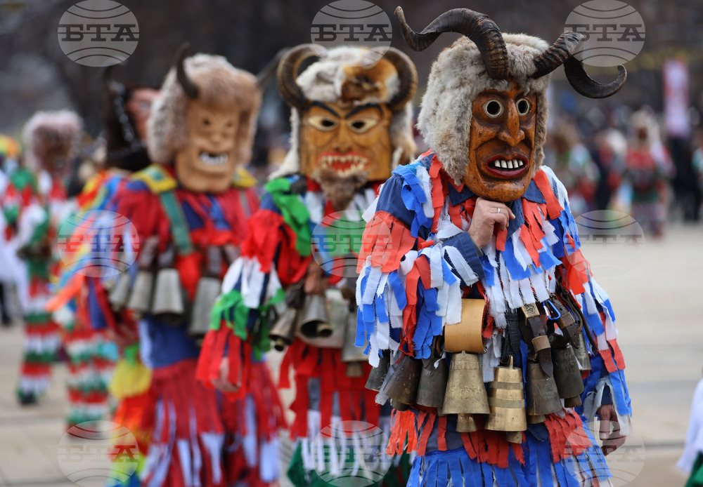 Илияна Йотова ще открие 31-вия Международен фестивал на маскарадните игри „Сурва“ в Перник