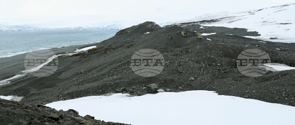 Bulgarian Researchers Find Two Types of Gold in Antarctica