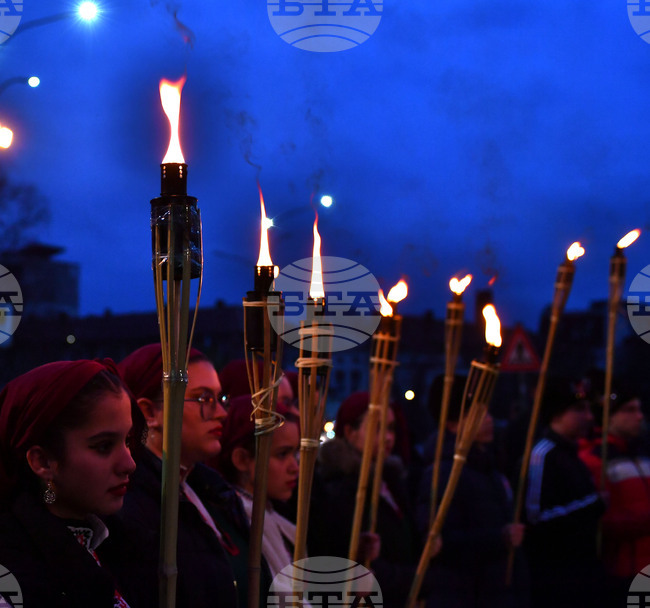 В Разград ще почетат Деня на народните будители с факелно шествие и културни събития