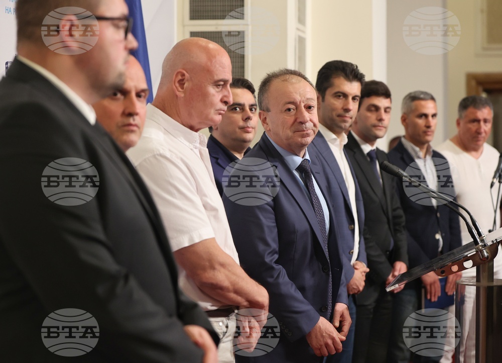 Продължаваме Промяната - нечленуващи в парламентарна група депутати - пресконференция
