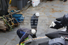 Национална антарктическа експедиция - Остров Ливингстън - Военен научноизследователски кораб „Св. Св. Кирил и Методий“ - НИК 421