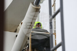 Национална антарктическа експедиция - Остров Ливингстън - Военен научноизследователски кораб „Св. Св. Кирил и Методий“ - НИК 421