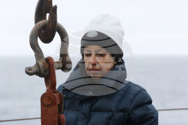 Национална антарктическа експедиция - Остров Ливингстън - Военен научноизследователски кораб „Св. Св. Кирил и Методий“ - НИК 421