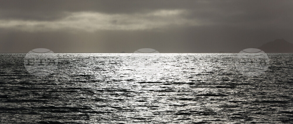 Национална антарктическа експедиция - Остров Ливингстън - Военен научноизследователски кораб „Св. Св. Кирил и Методий“ - НИК 421