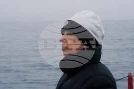 Национална антарктическа експедиция - Остров Ливингстън - Военен научноизследователски кораб „Св. Св. Кирил и Методий“ - НИК 421