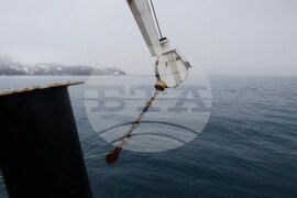 Национална антарктическа експедиция - Остров Ливингстън - Военен научноизследователски кораб „Св. Св. Кирил и Методий“ - НИК 421