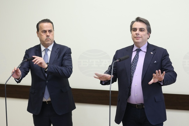 Министерство на финансите - Асен Василев - Ставрос Папаставру - среща - изявления