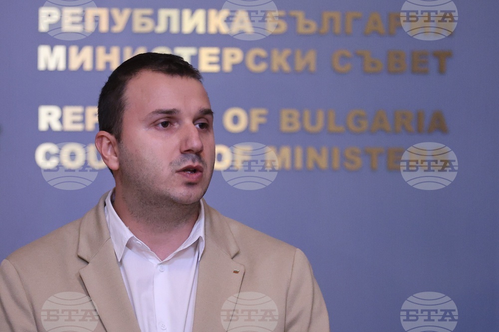 Министерски съвет - такси за обучение на студенти и докторанти - брифинг