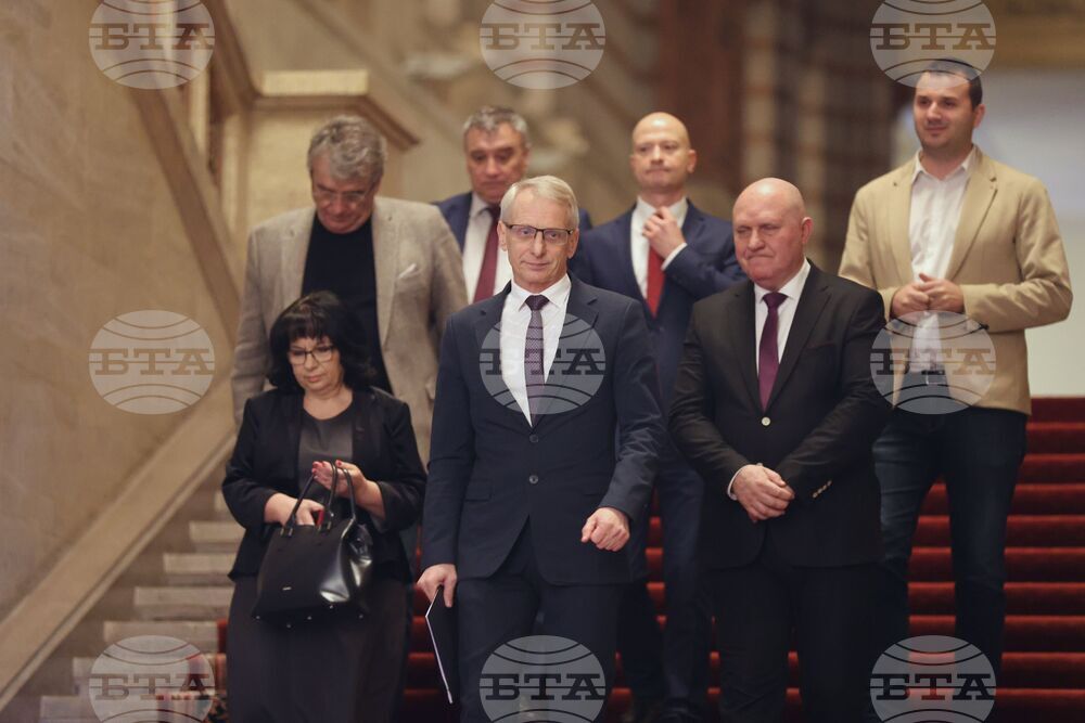 Министерски съвет - такси за обучение на студенти и докторанти - брифинг