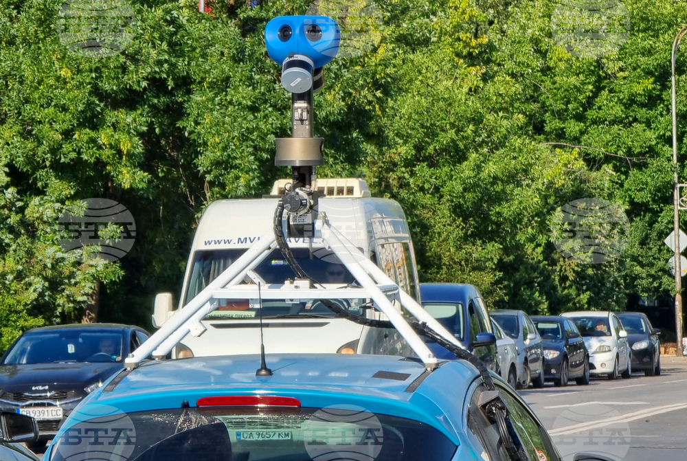 Автомобил - Google Street View