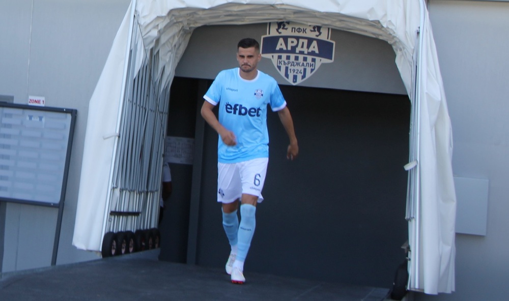 Арда преговаря за купуването на бразилския защитник Чико от Спорт Ресифе