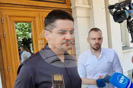 Парламент - Радостин Василев