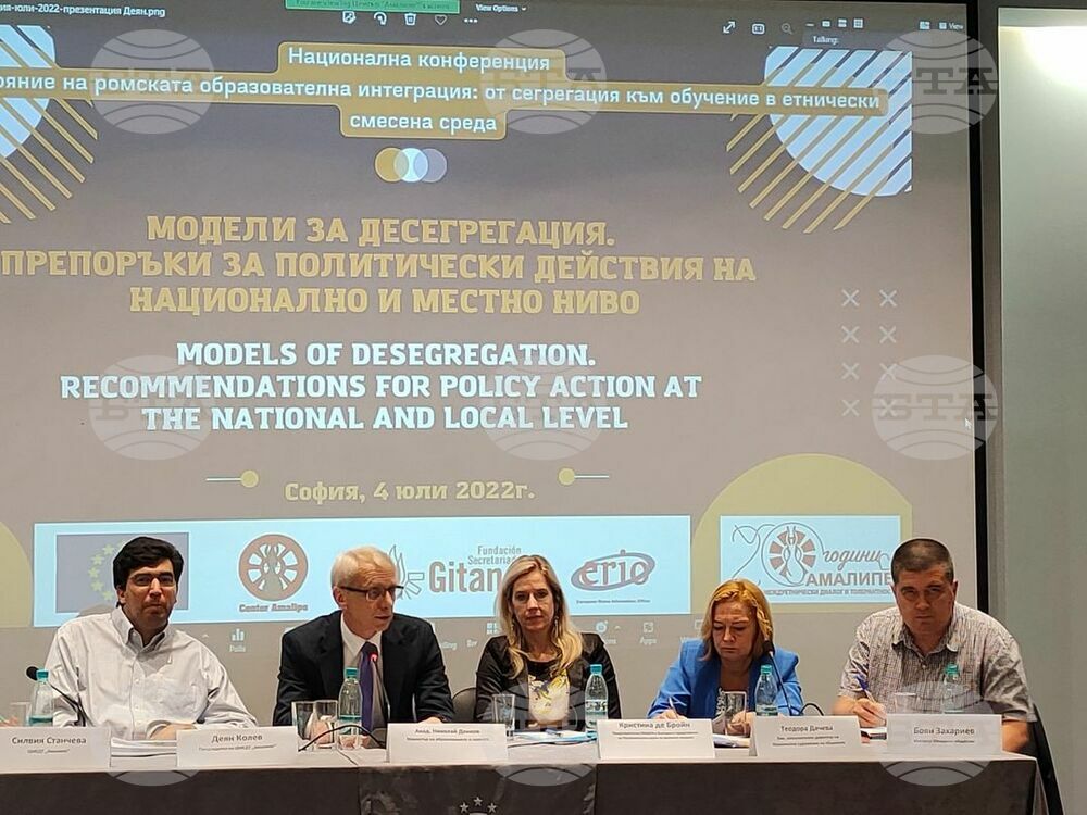 Education Minister Denkov: Prospective Teachers Should Intern in Difficult Schools