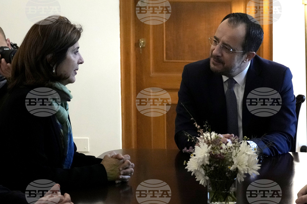 Пратеникът на ООН в Кипър отчете недостатъчен напредък в подготовката на нова среща по кипърския въпрос