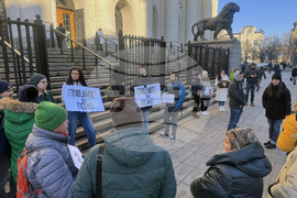 Съдебна палата - близки на убития Пейо Пеев