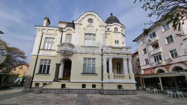 Министерството на културата ще финансира два проекта на Художествената галерия в Сливен 