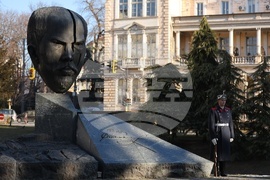 Стефан Стамболов - паметник - годишнина