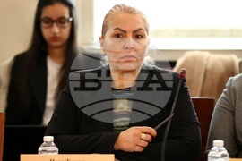 Народно събрание - кръгла маса