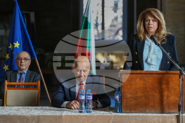 Национална библиотека - конференция - Илияна Йотова