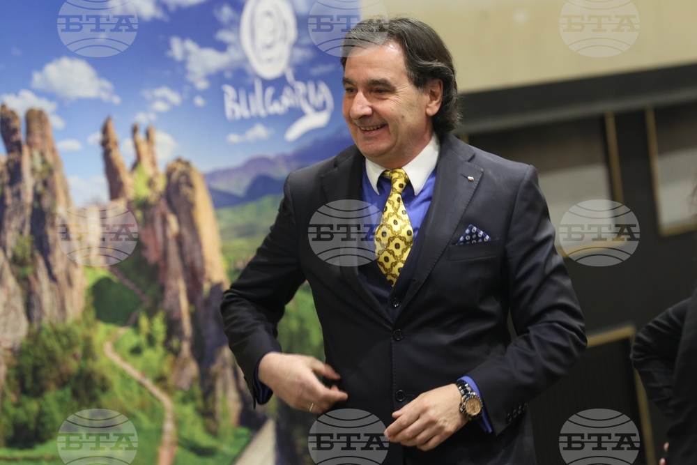 Дискусия "Бранд България 2024 - модерният разказ за културата и туризма. Имиджът на страната ни в националната и международна комуникация"