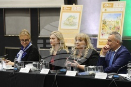 Дискусия "Бранд България 2024 - модерният разказ за културата и туризма. Имиджът на страната ни в националната и международна комуникация"