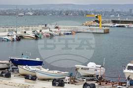 Варна - пристанище - рибари