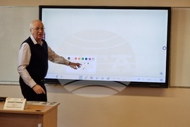 Русе - университет - интерактивни монитори