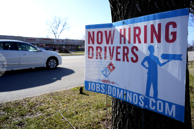 Заетостта в частния сектор в САЩ през ноември е намаляла, показват данни на Ей Ди Пи 